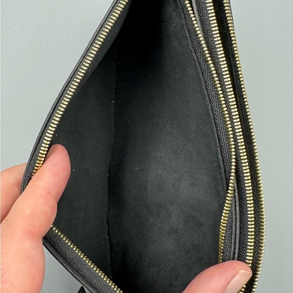 Louis Vuitton Bicolore Double Pochette Crossbody - Picture 11 of 14